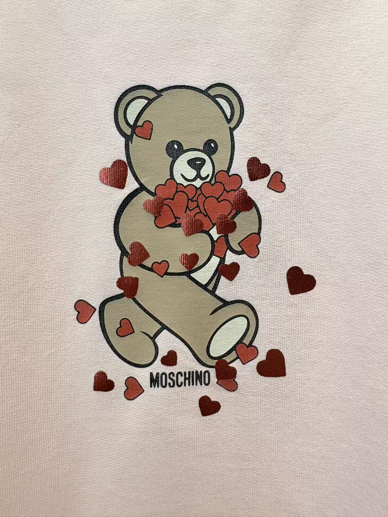Moschino Kids Pink Crop Sweatshirt with Bear Holding Heart