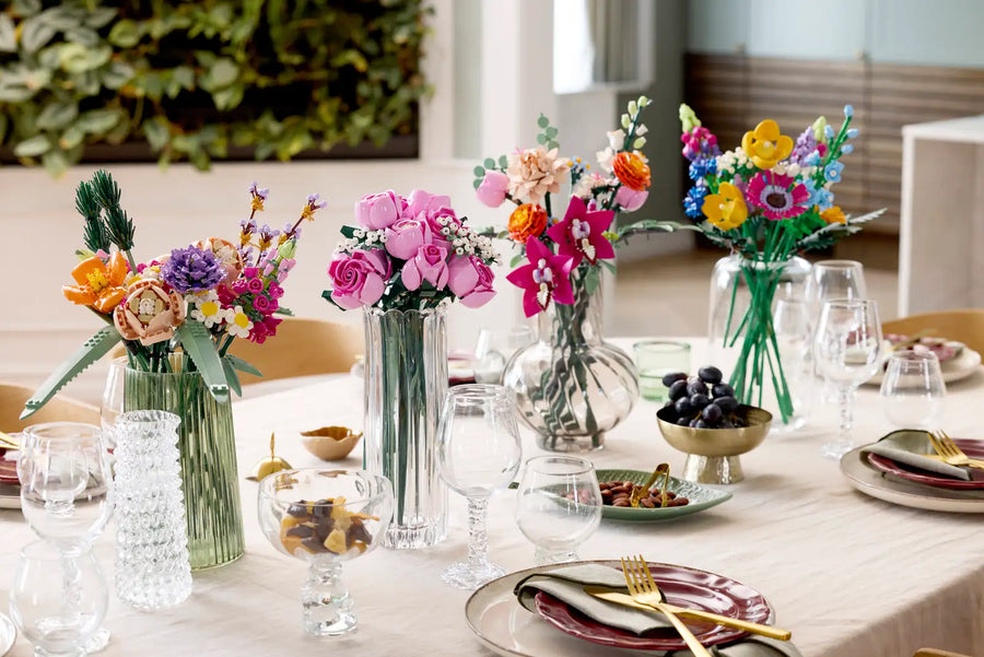 LEGO Botanicals Bouquet of Pink Roses #10374