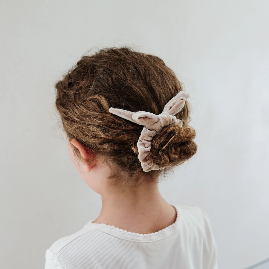 Mimi & Lula - Christmas velvet bow scrunchies