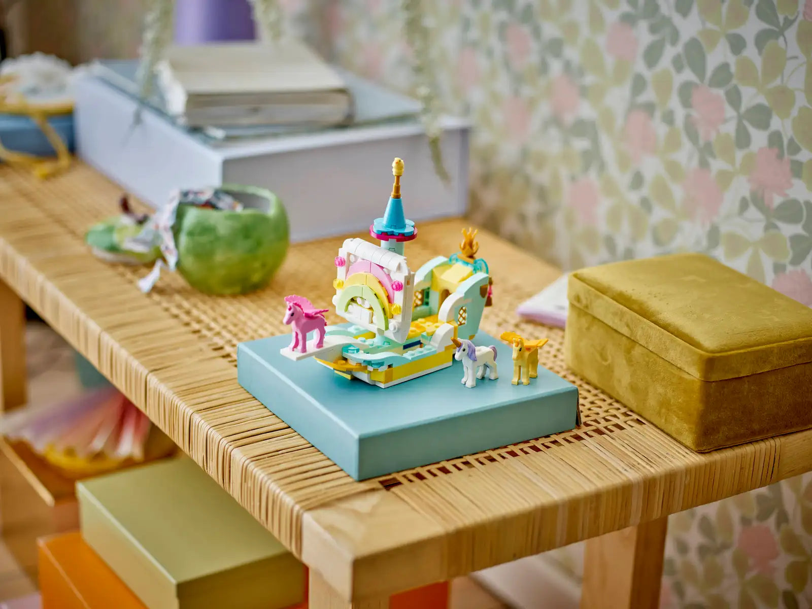 LEGO Creator3in1 Unicorn Castle #31175