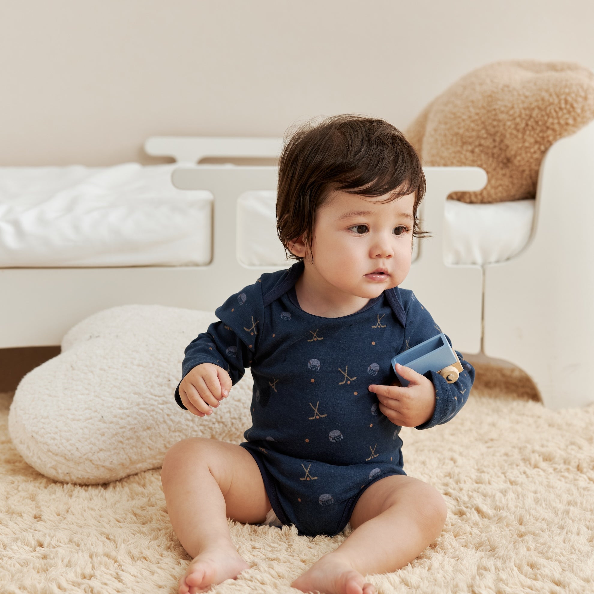 Norsu Baby Organic Long-sleeve Onesie-Hockey