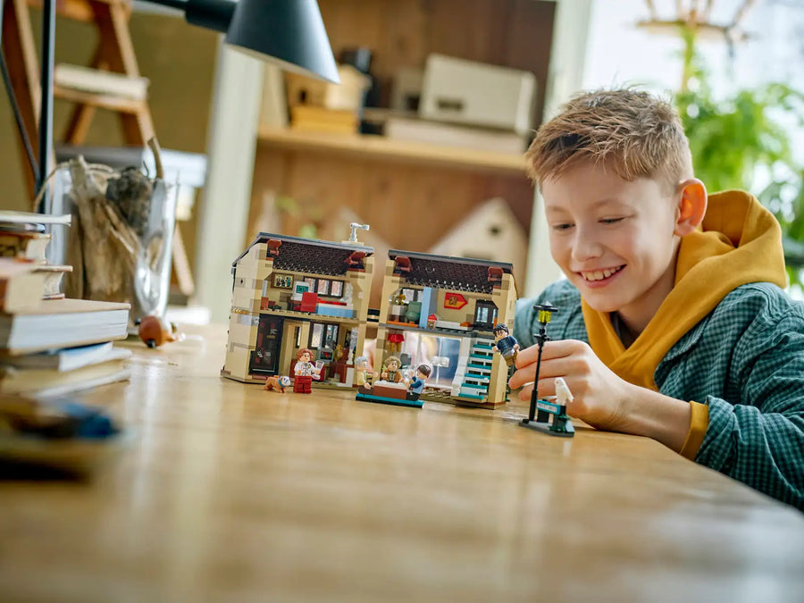 LEGO Harry Potter Privet Drive: Aunt Marge's Visit #76451