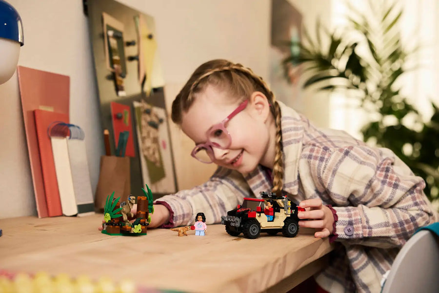 LEGO Jurassic World Raptor Off-Road Escape #76972