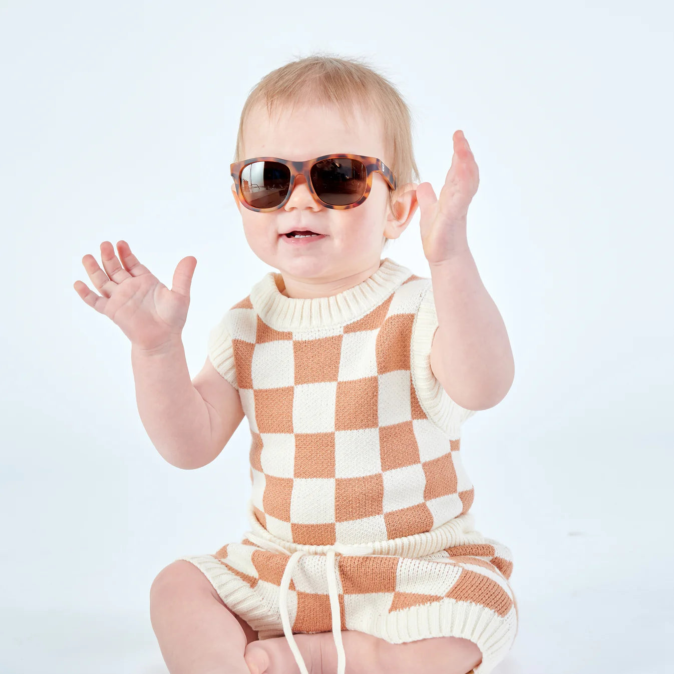 Babiator LTD Original Navigator Sunglases (Includes MicrofiberPrinted Bag)