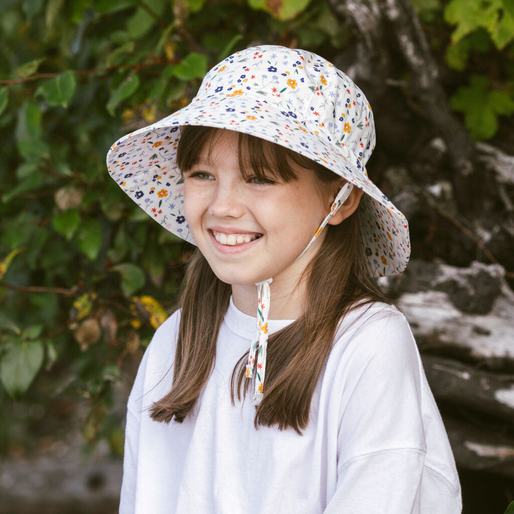 Jan & Jul Meadow Flowers | Cotton Bucket Hat