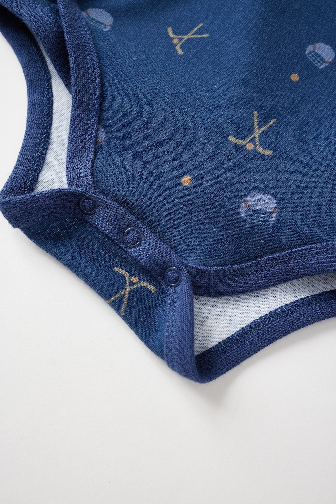 Norsu Baby Organic Kimono Long-Sleeve Onesie Hockey