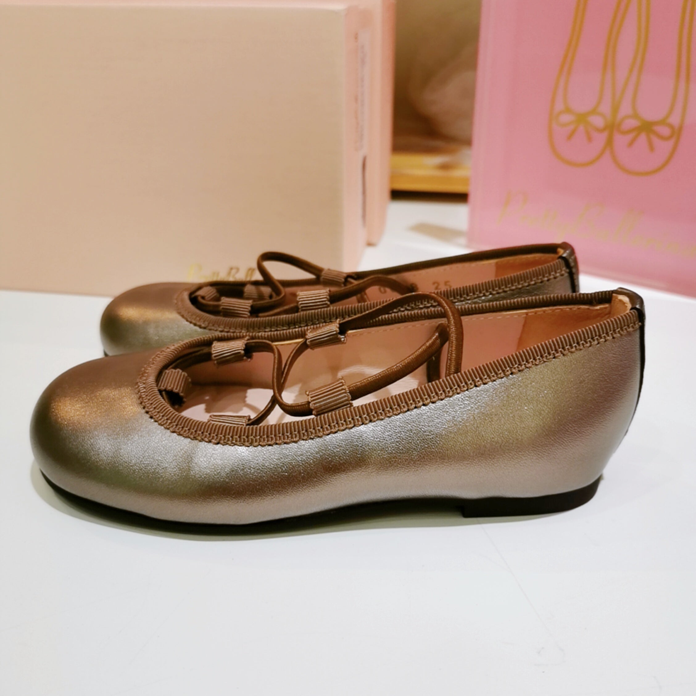 Pretty Ballerinas Copper Hannah Shoes