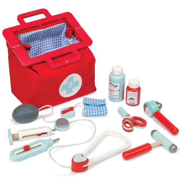 Le Toy Van Vintage Doctor Roleplay Wooden Kit