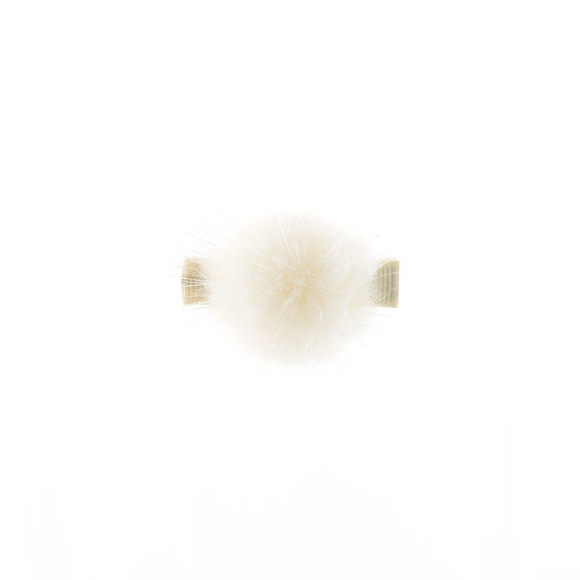 Olilia Designs Clip Mink Puff  Medium